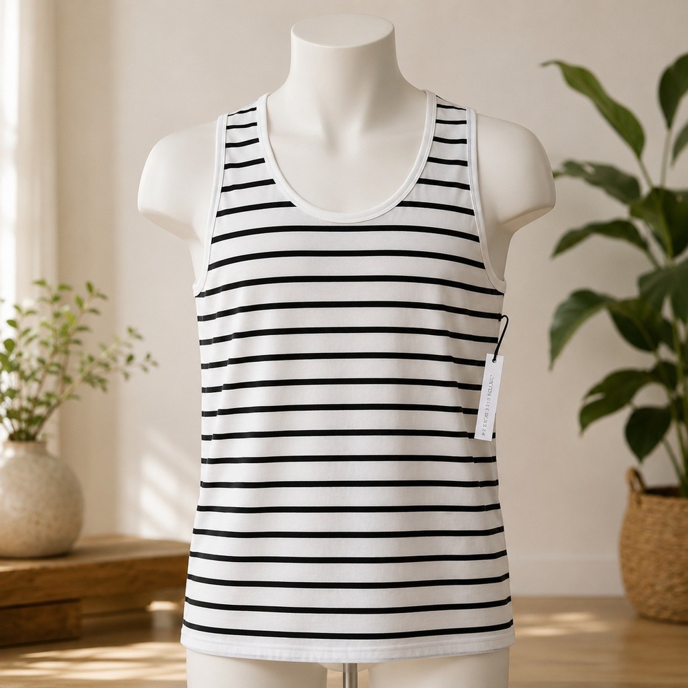 NWT Stillwater Tank Top Womens Medium White Black Striped Scoop Neck‎ Sleeveless